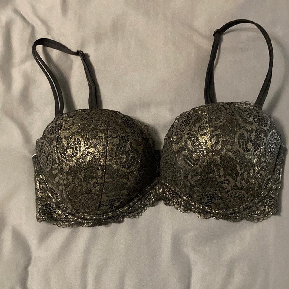 Victoria’s Secret Very Sexy multi-way/ strapless push-up bra 34 D EUC